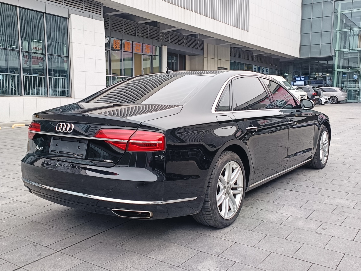 奧迪 奧迪A8  2017款 A8L 45 TFSI quattro豪華型圖片