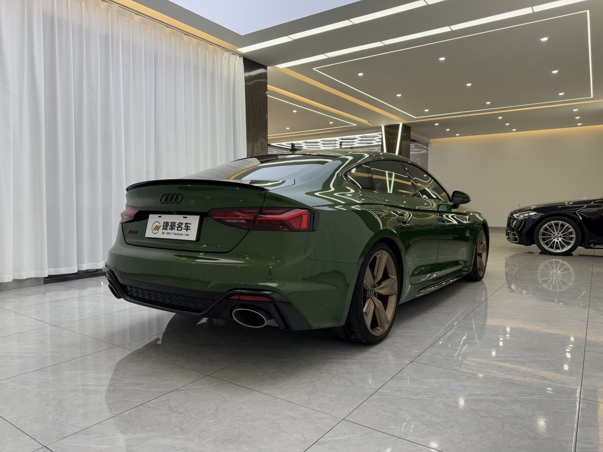 奧迪 奧迪RS 5  2021款 RS5 Sportback 暗金版圖片