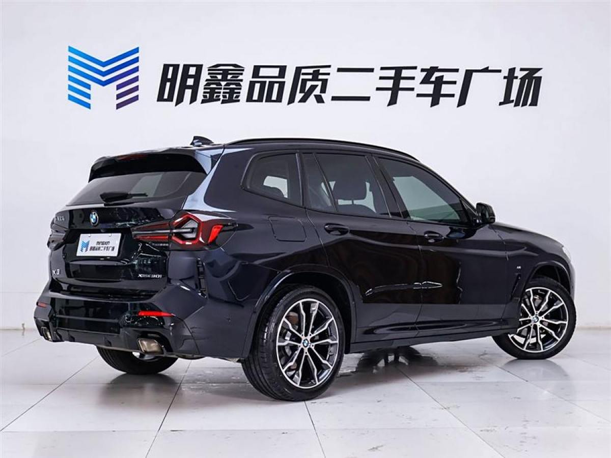 寶馬 寶馬X3  2022款 改款 xDrive30i 領(lǐng)先型 M曜夜套裝圖片