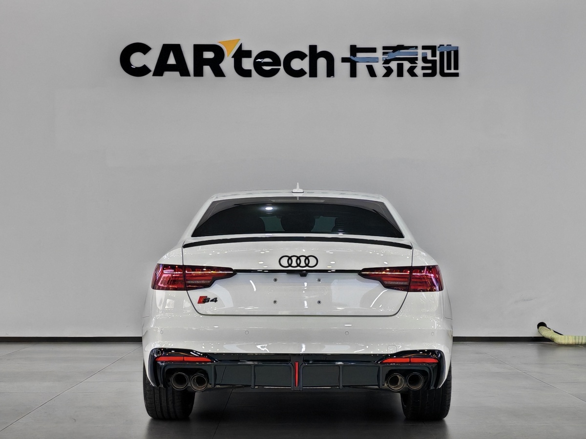 奧迪 奧迪A4L  2024款 40 TFSI 豪華動感型圖片