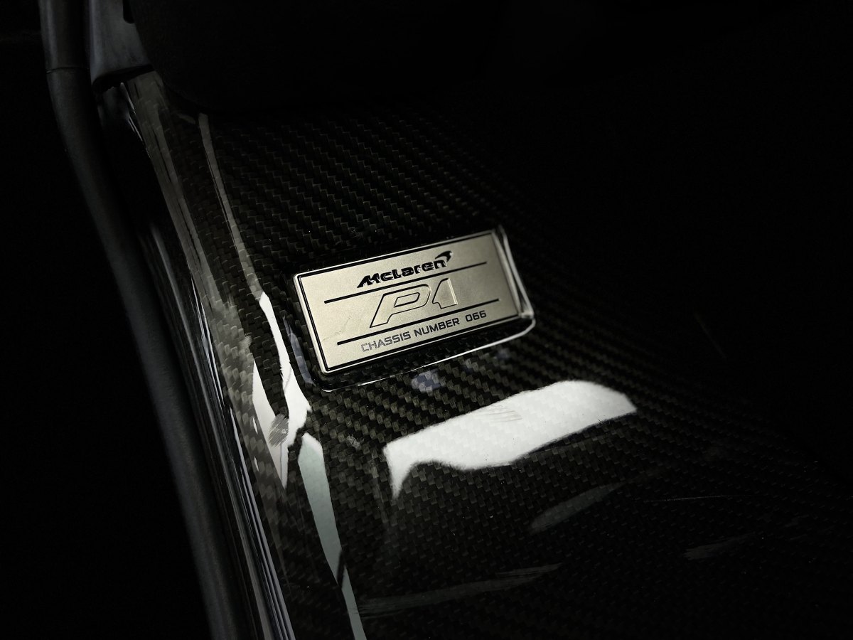 2015年10月迈凯伦 P1  2014款 3.8T 标准型