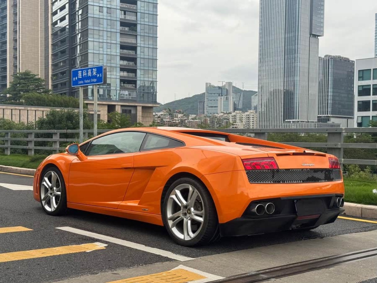 蘭博基尼 Gallardo  2011款 LP 560-4 Bicolore圖片