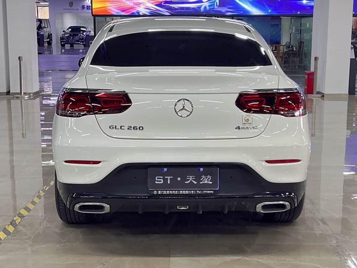 2020年7月奔馳 奔馳GLC  2023款 改款 GLC 260 4MATIC 轎跑SUV