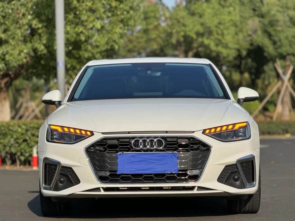 奧迪 奧迪A4L  2020款 40 TFSI 時(shí)尚動(dòng)感型圖片