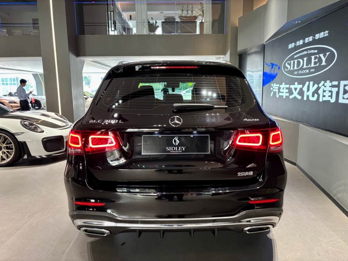 奔馳 奔馳GLC  2018款 改款 GLC 300 4MATIC 動(dòng)感型圖片