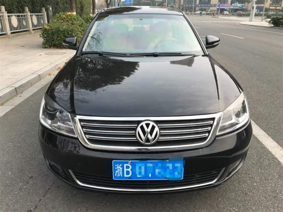 大眾 Passat領(lǐng)馭  2009款 1.8T 自動尊杰型圖片