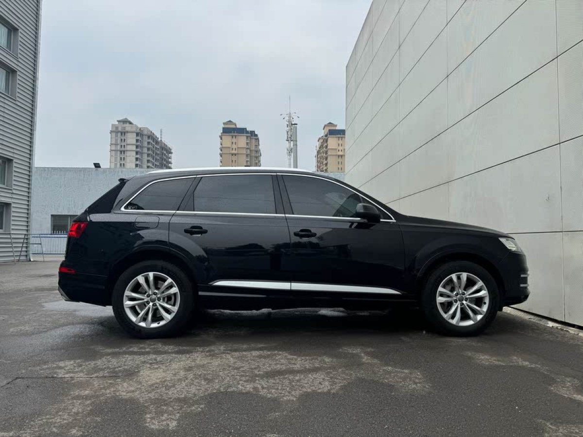 奧迪 奧迪Q7  2018款 45 TFSI 技術(shù)型圖片
