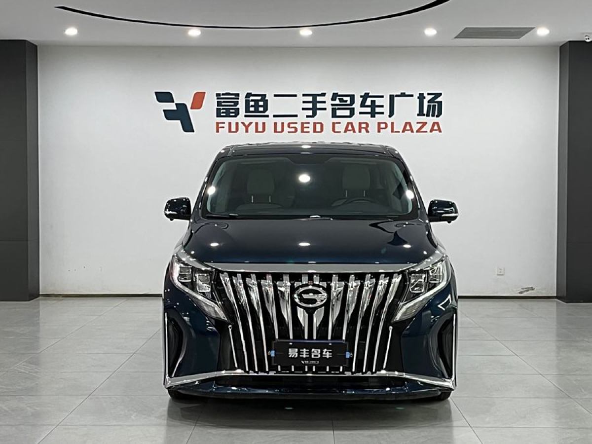 2022年3月廣汽傳祺 M8  2021款 改款 領(lǐng)秀系列 390T 豪華版