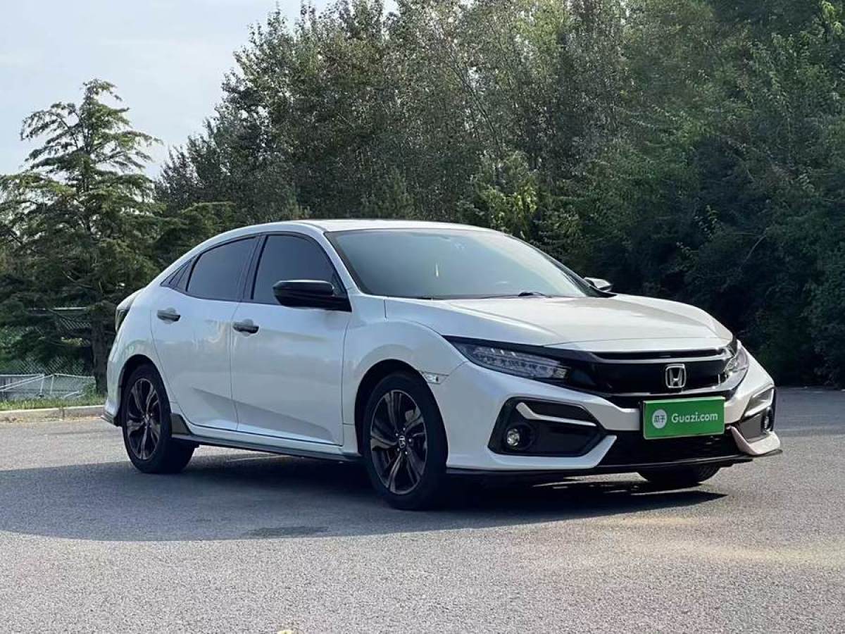 本田 思域  2021款 HATCHBACK 220TURBO CVT潮酷控图片