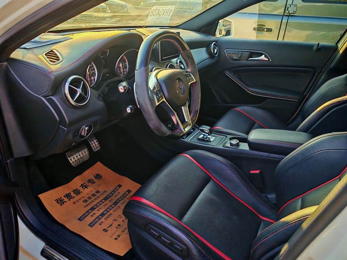 奔馳 奔馳GLA AMG  2015款 AMG GLA 45 4MATIC圖片