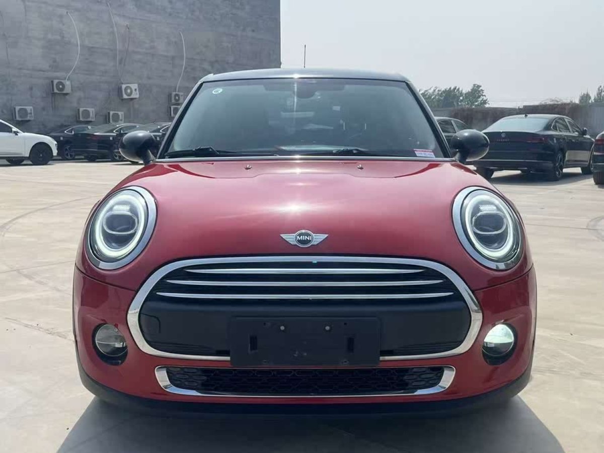 MINI MINI  2016款 1.2T ONE 五門版圖片