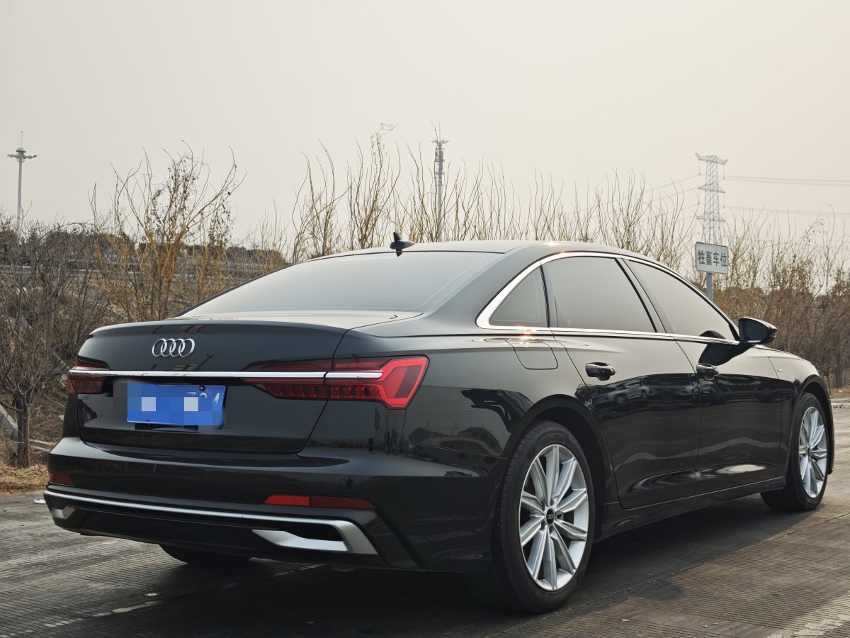 奧迪 奧迪A6L  2024款 45 TFSI 臻選動感型圖片