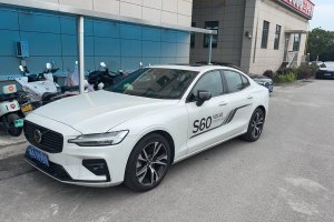 S60L 沃爾沃 B5 智雅運(yùn)動(dòng)版