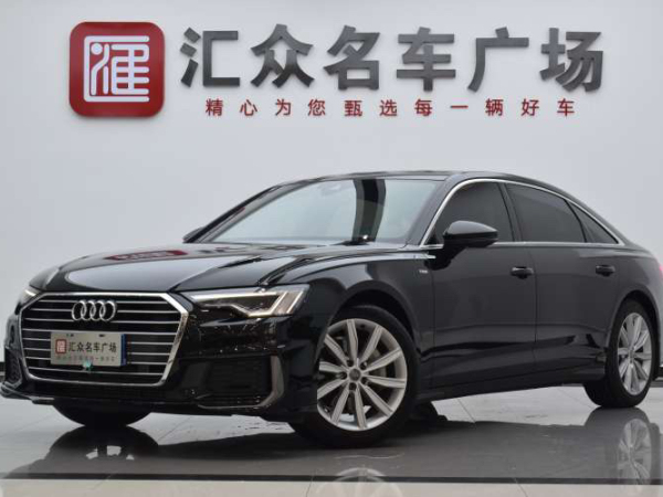 奥迪 奥迪A6L  2021款 45 TFSI 臻选动感型