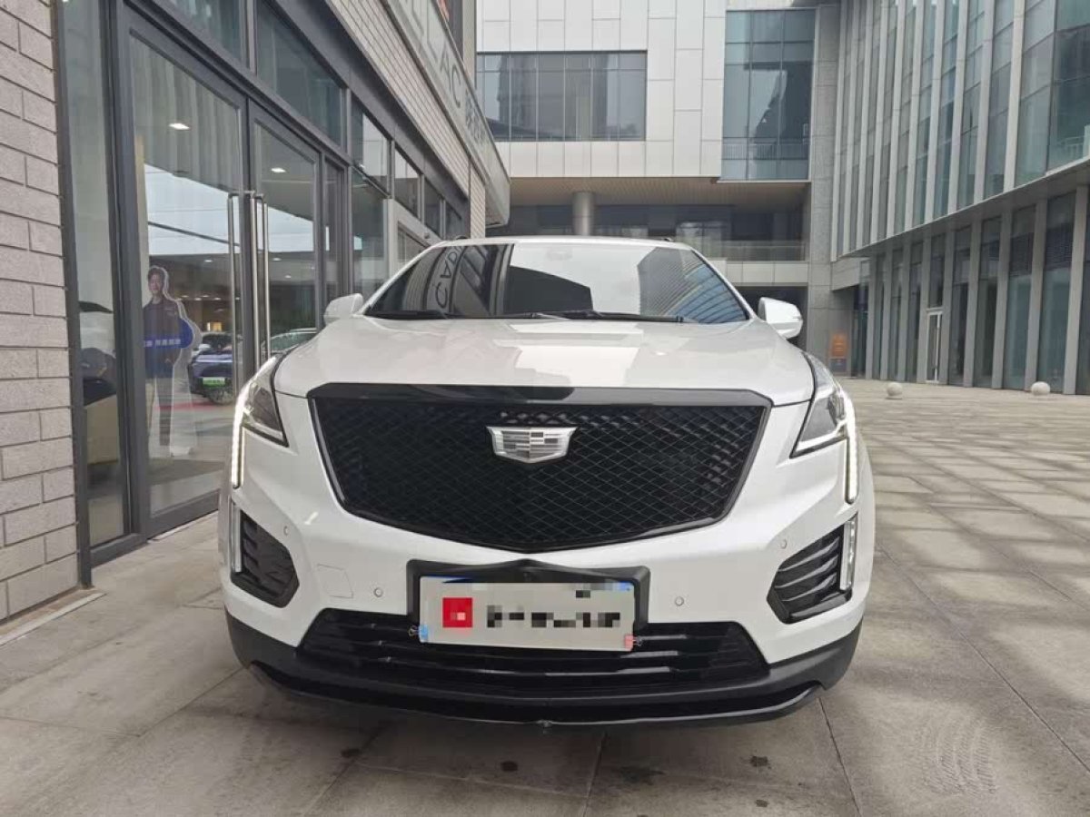 凱迪拉克 XT5  2024款 2.0T 四驅(qū)豪華型（蜂鳥(niǎo)版）圖片