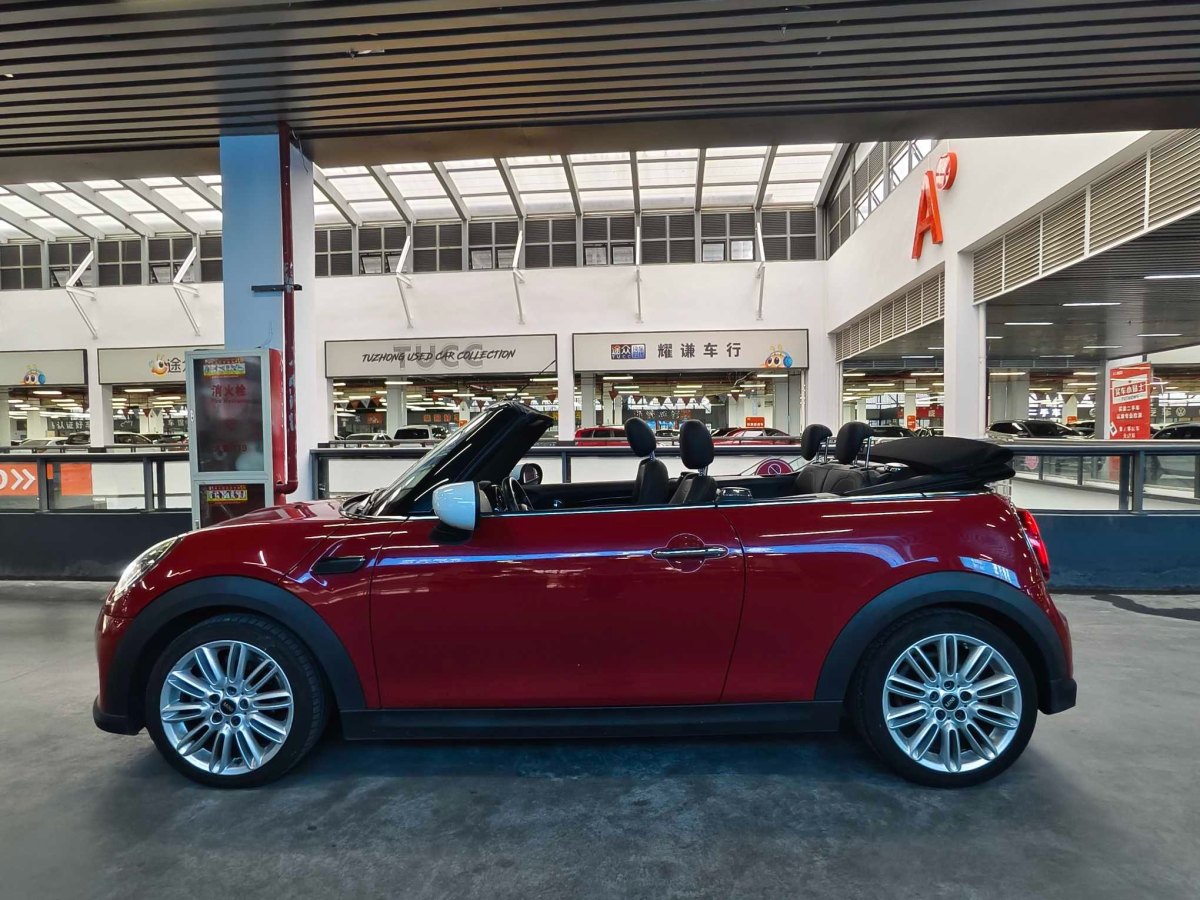 MINI MINI  2022款 改款 1.5T COOPER CABRIO 經(jīng)典派圖片