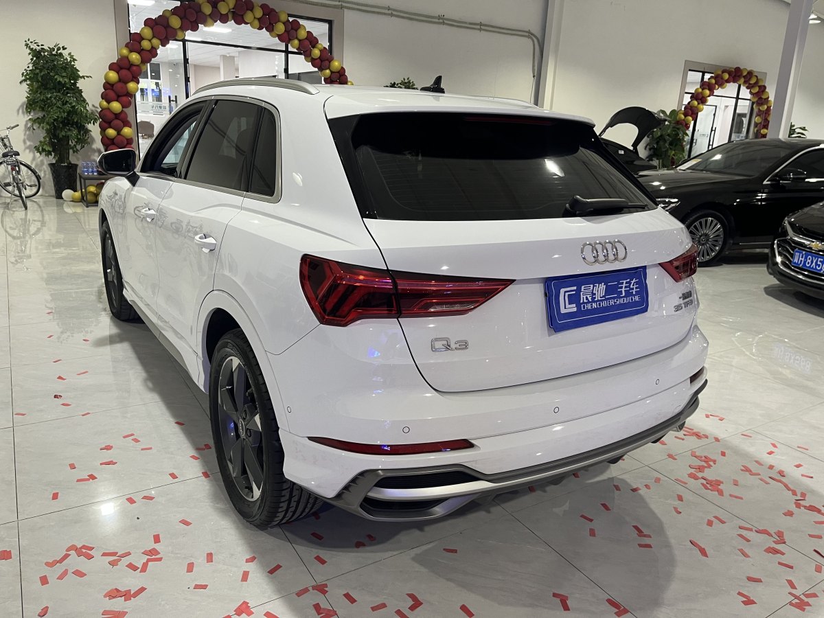 2022年11月奧迪 奧迪Q3  2022款 35 TFSI 時尚動感型