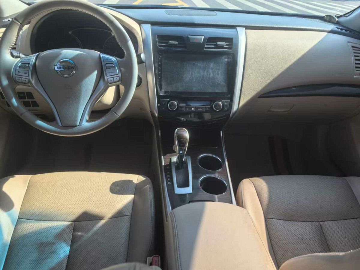 日產(chǎn) 天籟  2016款 2.0L XE 時尚版圖片