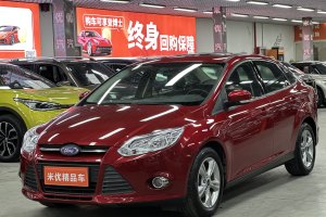 ?？怂?福特 三廂 1.6L 自動(dòng)風(fēng)尚型