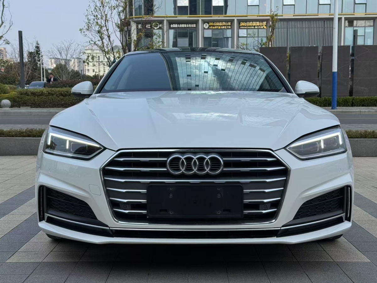 2019年06月奧迪 奧迪A5  2019款 Sportback 40 TFSI 時(shí)尚型