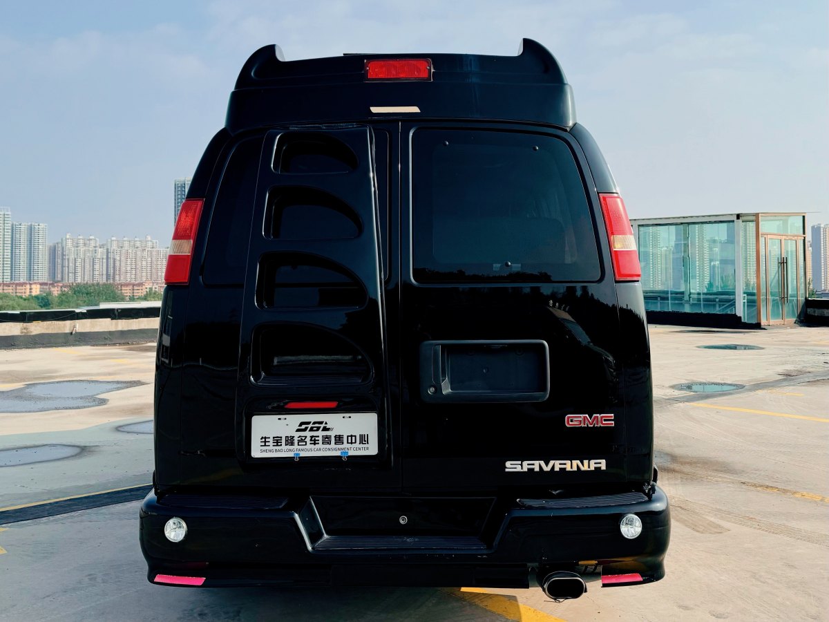 GMC SAVANA  2014款 5.3L 四驅(qū)領(lǐng)袖版圖片