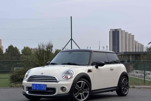 COUNTRYMAN MINI 1.6L COOPER Excitement