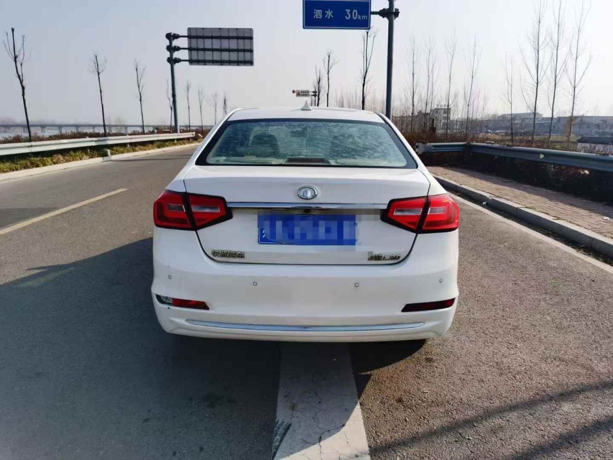 長(zhǎng)城 C30  2015款 1.5L 手動(dòng)精英型圖片