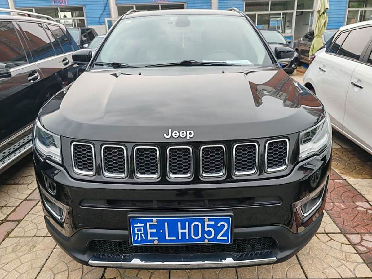 2019年8月Jeep 指南者  2019款  220T 自動(dòng)臻享版