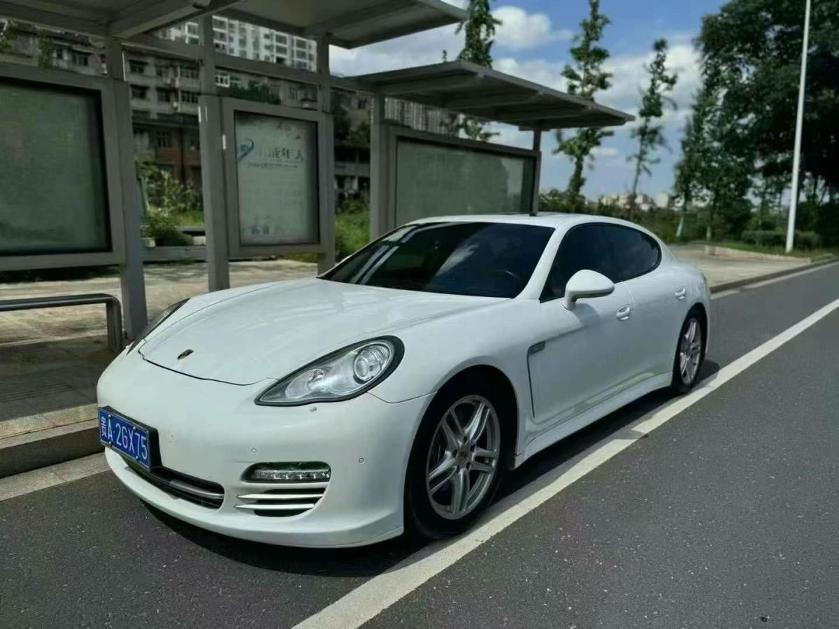 2013年1月保時(shí)捷 Panamera  2013款 Panamera Platinum Edition 3.6L