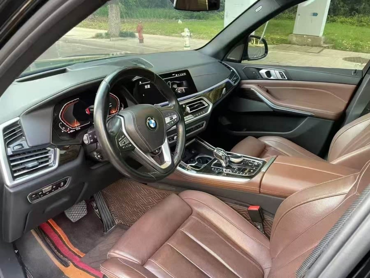寶馬 寶馬X5  2019款 xDrive40i 尊享型 M運(yùn)動套裝圖片