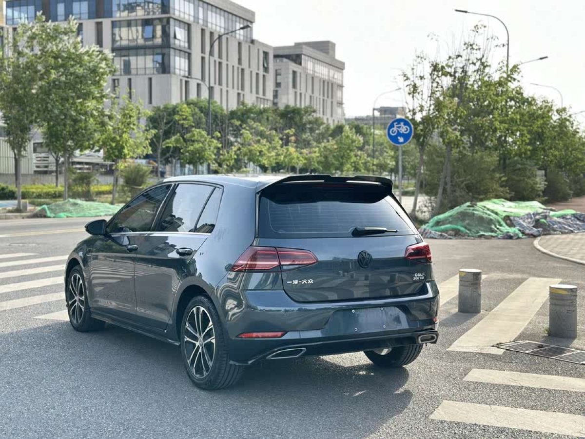 大眾 高爾夫  2020款 摯愛(ài)版 280TSI DSG R-Line圖片