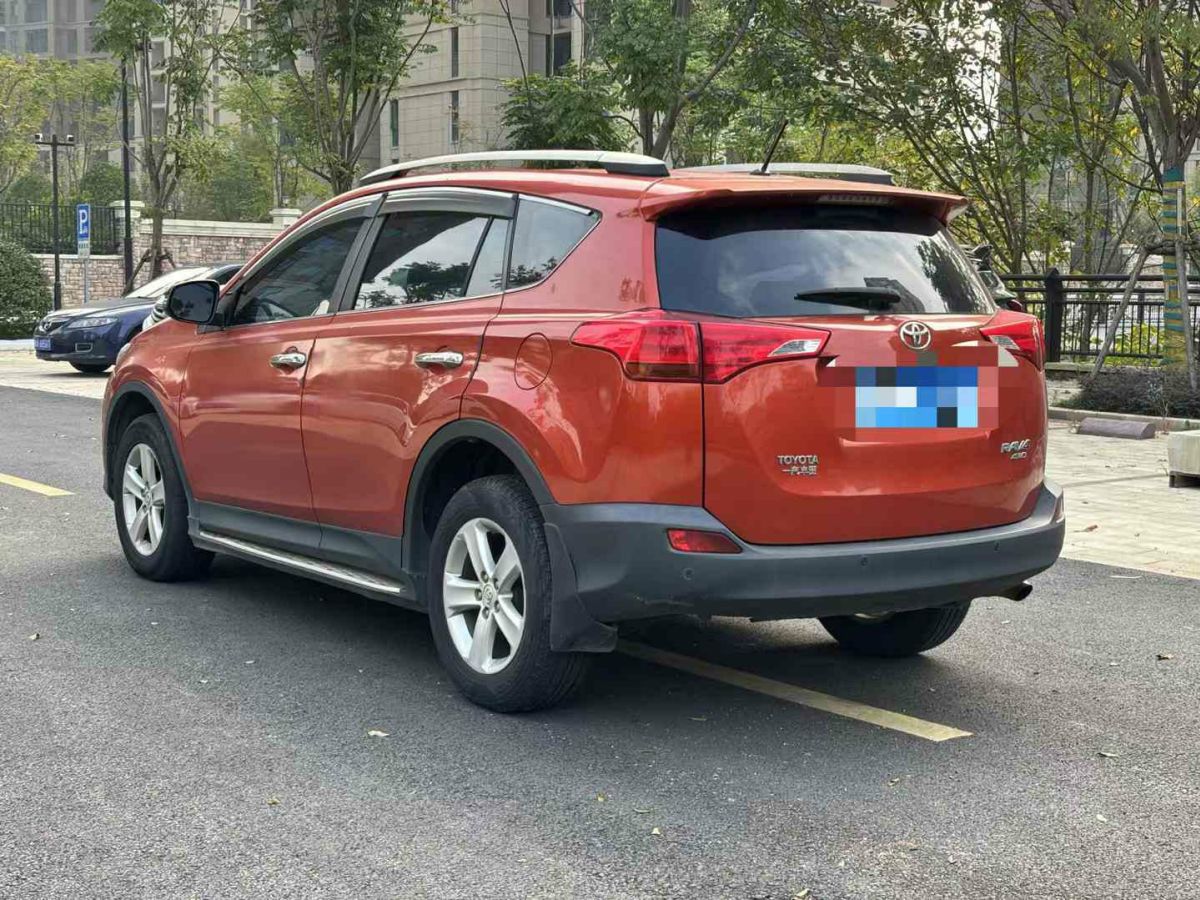 豐田 RAV4 圖片