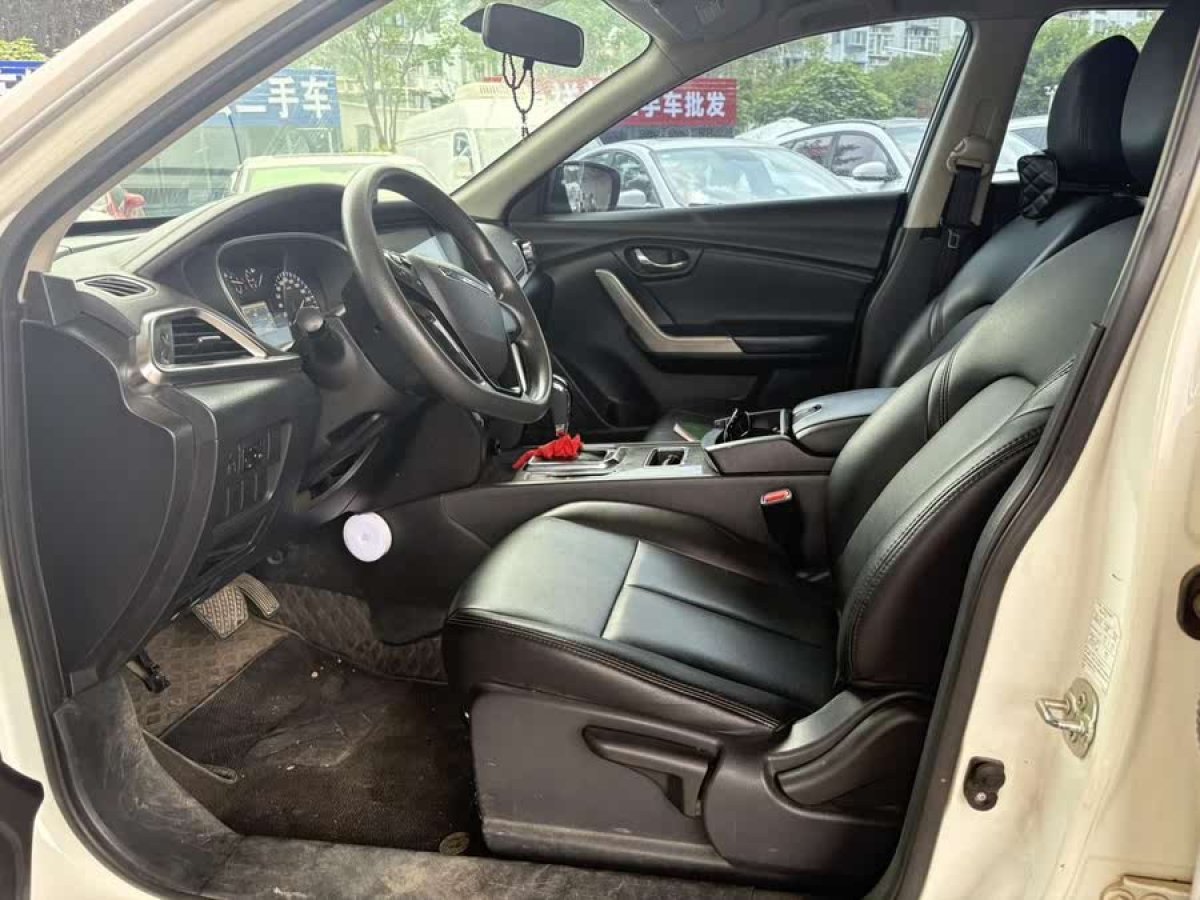 啟辰 T90  2017款 2.0L CVT風(fēng)尚版圖片