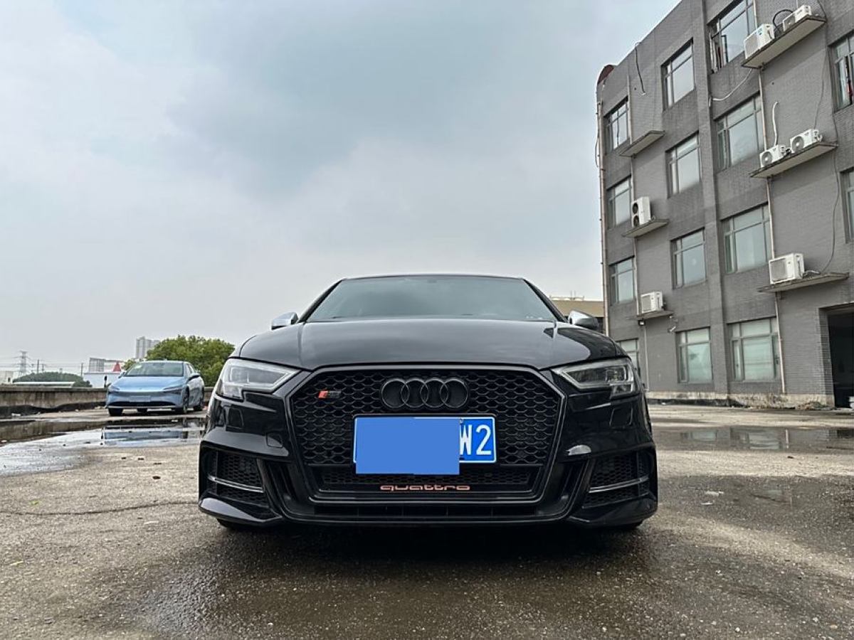 2018年6月奧迪 奧迪S3  2017款 改款 S3 2.0T Limousine