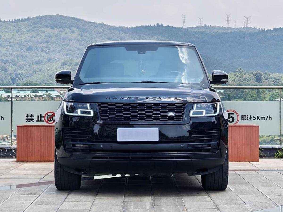 路虎 攬勝  2013款 5.0 V8 AB 尊崇創(chuàng)世版圖片