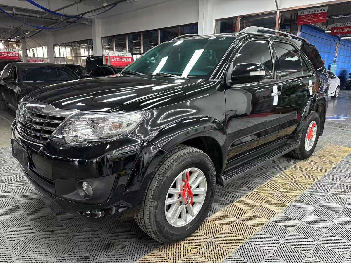 豐田 Fortuner  2015款 2.7L 標(biāo)準(zhǔn)版圖片