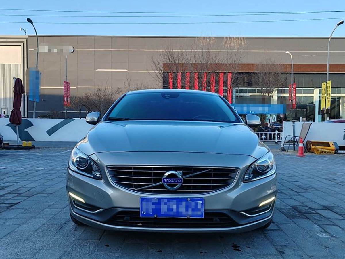 沃爾沃 S60  2015款 L 2.0T 智遠(yuǎn)版圖片