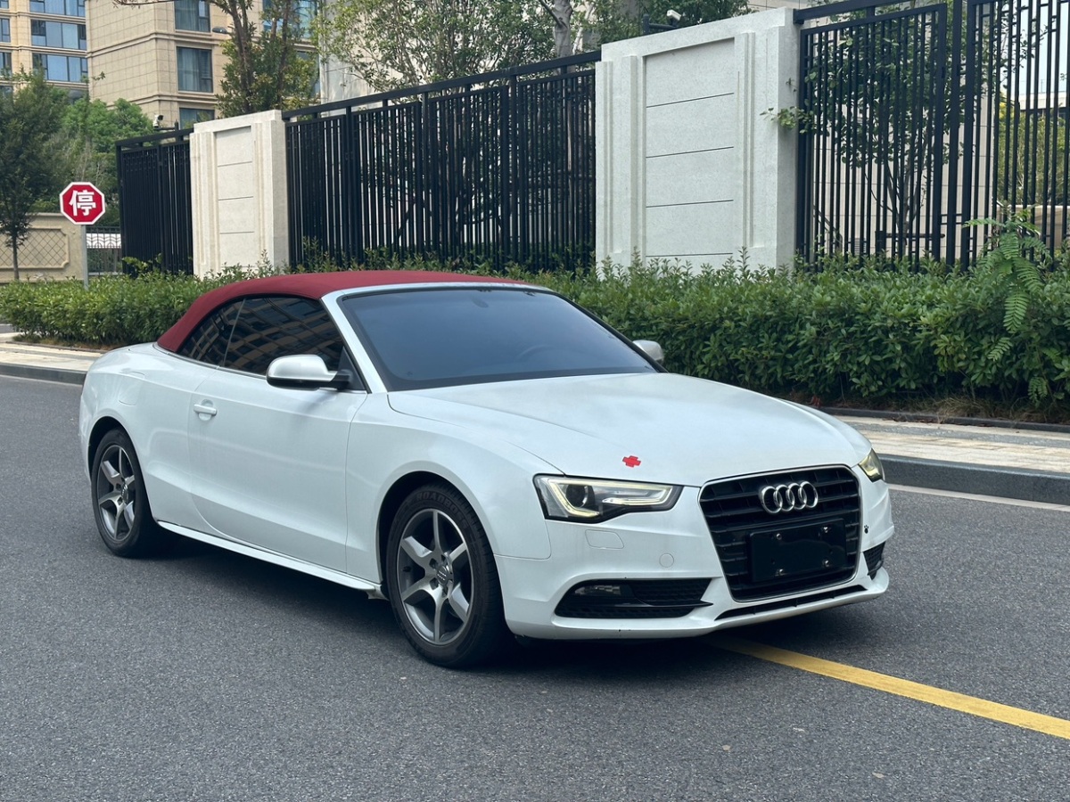 2013年9月奧迪 奧迪A5  2013款 Cabriolet 40 TFSI