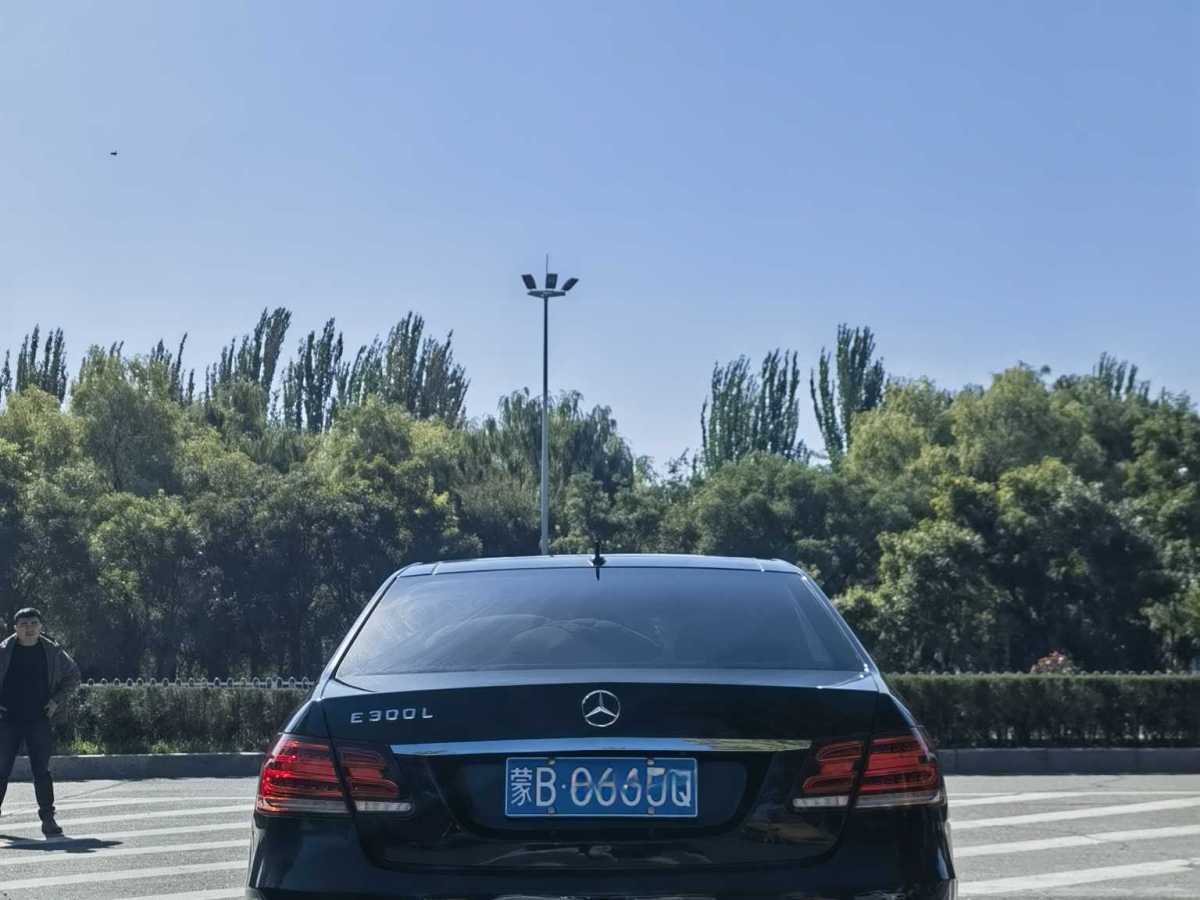 奔馳 奔馳E級  2012款 E 300 L 時尚型圖片