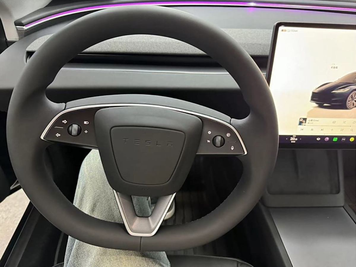 特斯拉 Model Y  2023款 后輪驅(qū)動(dòng)版圖片