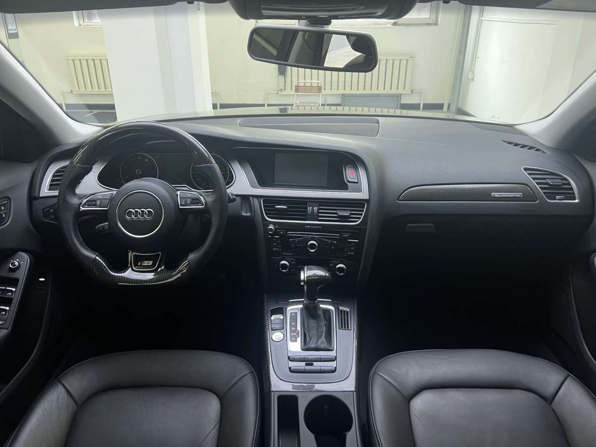 奧迪 奧迪A4L  2015款 45 TFSI quattro個性運(yùn)動型圖片