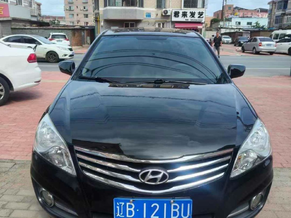 現(xiàn)代 悅動  2011款 1.6L 手動頂級型圖片