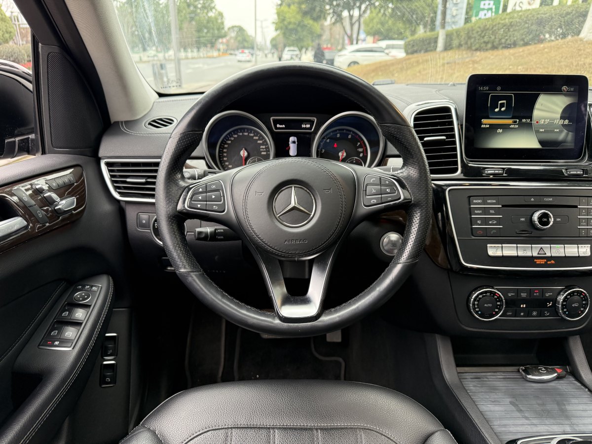 奔馳 奔馳GLS  2018款 GLS450 4MATIC 3.0T 美規(guī)版圖片