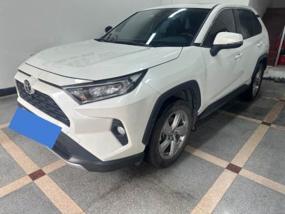 2021年3月 豐田 RAV4榮放 2.0L CVT四驅(qū)風(fēng)尚PLUS版圖片
