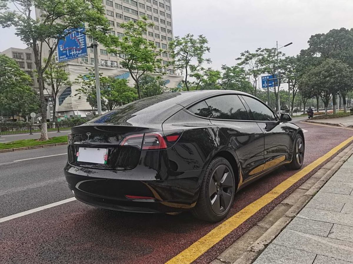 特斯拉 Model Y  2022款 改款 后輪驅(qū)動(dòng)版圖片