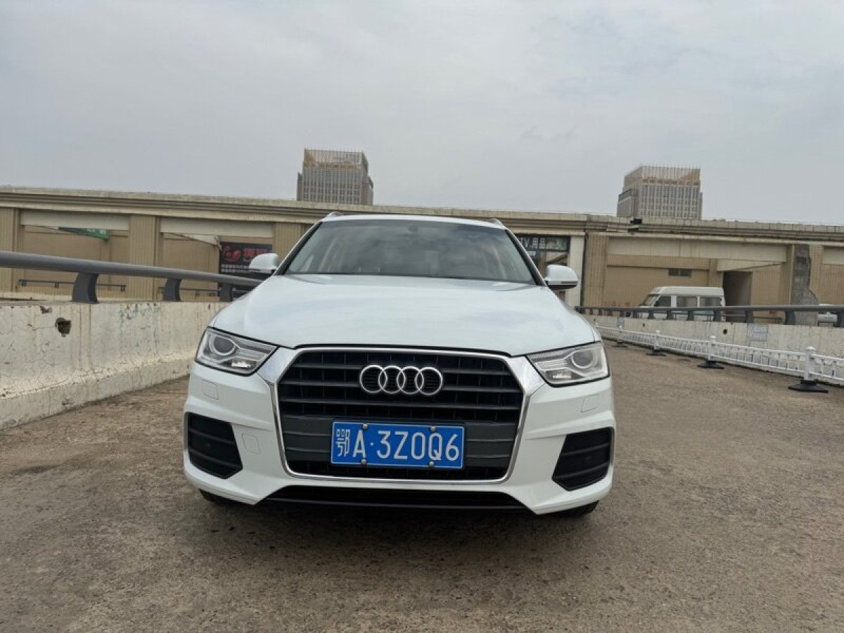 奧迪 奧迪Q3  2016款 30 TFSI 時(shí)尚型圖片