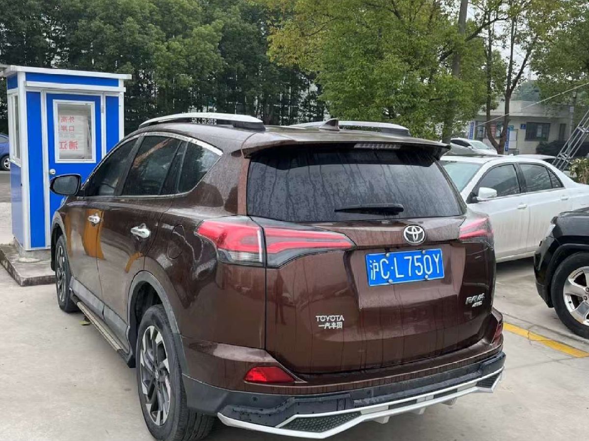 豐田 rav4榮放 圖片