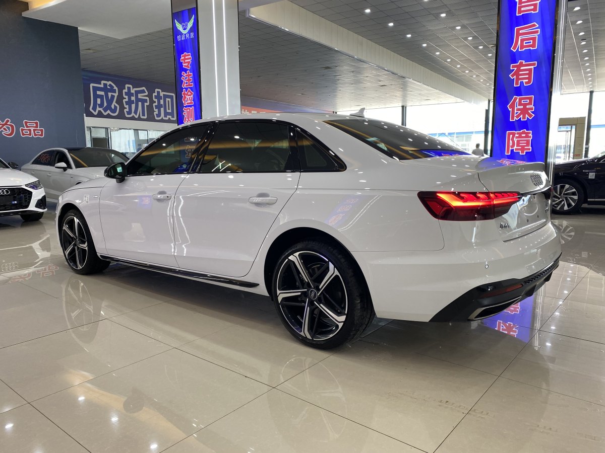 奥迪 奥迪A4L  2024款 40 TFSI 豪华动感型图片