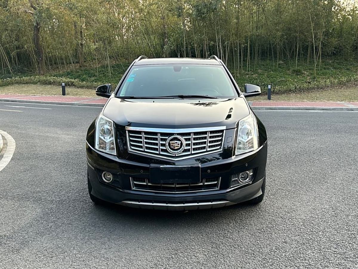 凱迪拉克 SRX  2015款 3.0L 領(lǐng)先型圖片