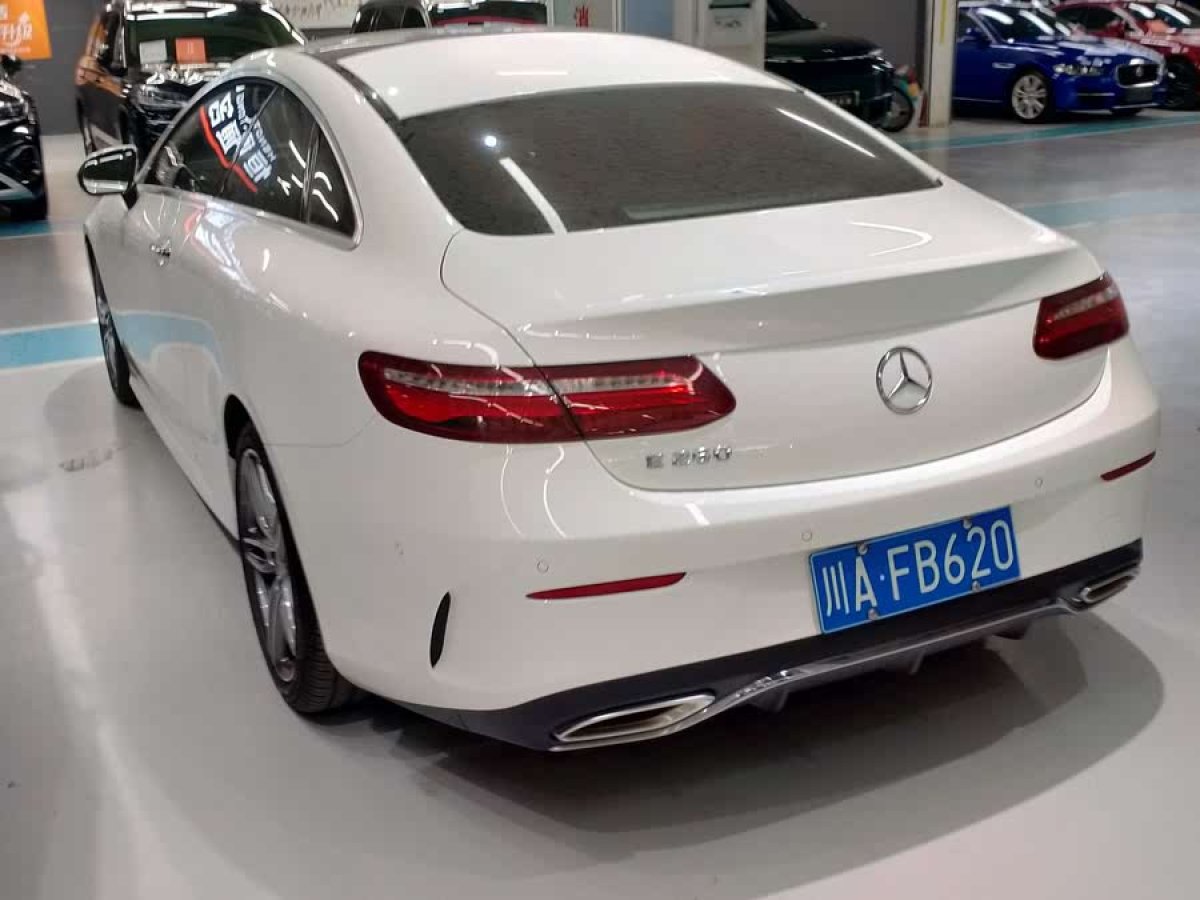 奔馳 奔馳E級  2020款 E 260 轎跑車圖片